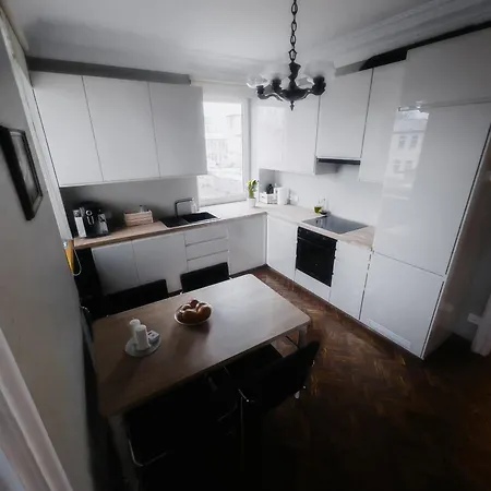 Vintage Ranne Apartment *